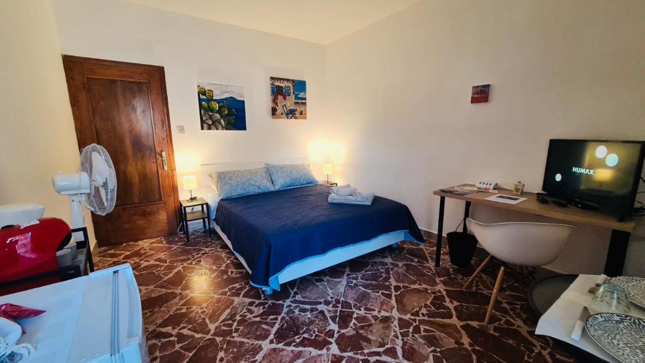 Bed and Breakfast A Punta Terra Isnello Экстерьер фото
